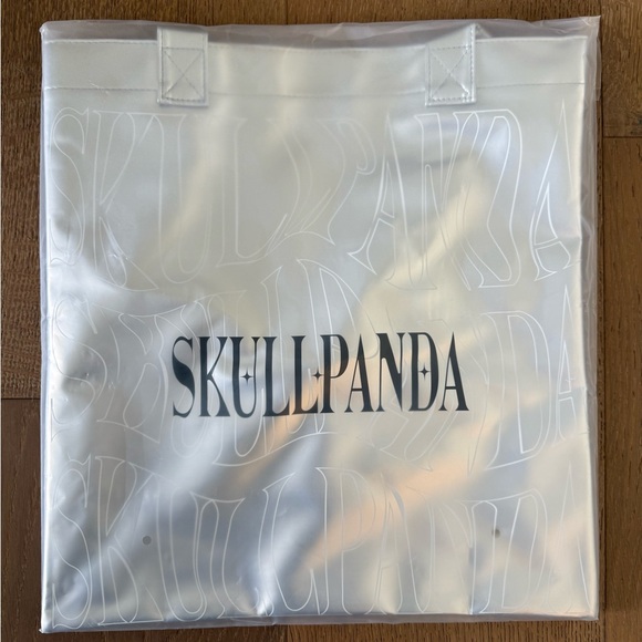 Skullpanda Silver Tote Bag - Picture 2 of 3